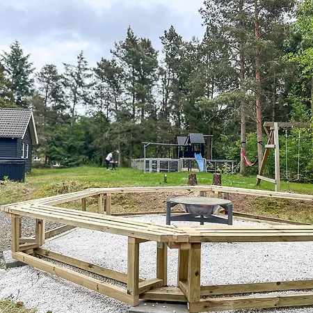 Lovely In With Kitchen *